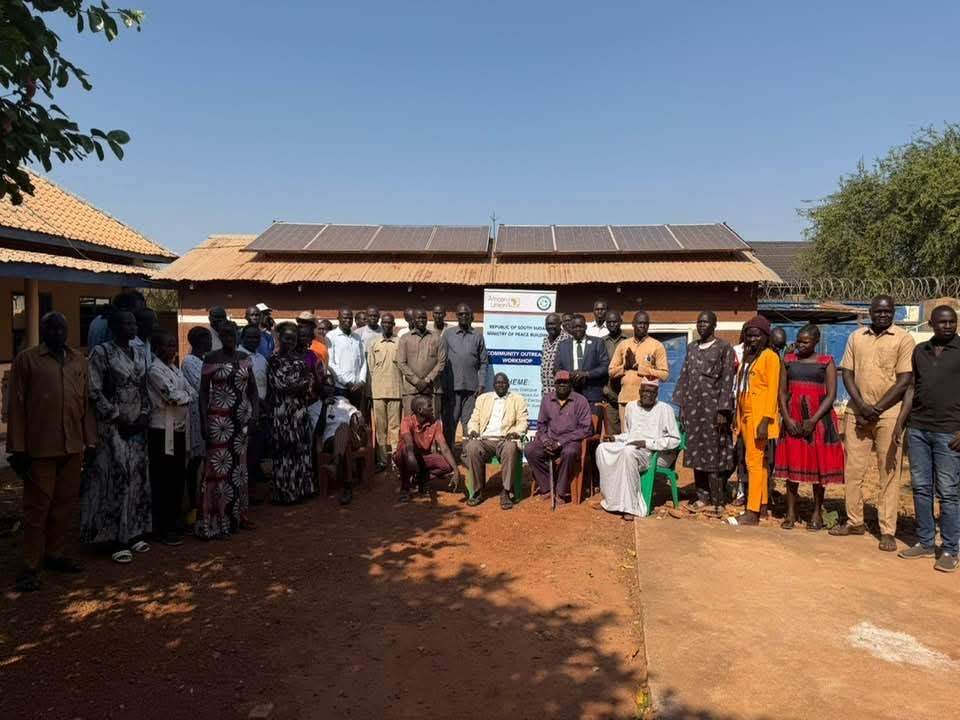 Community members gathered for a HOFAD outreach workshop on peaceful elections, Warrap State